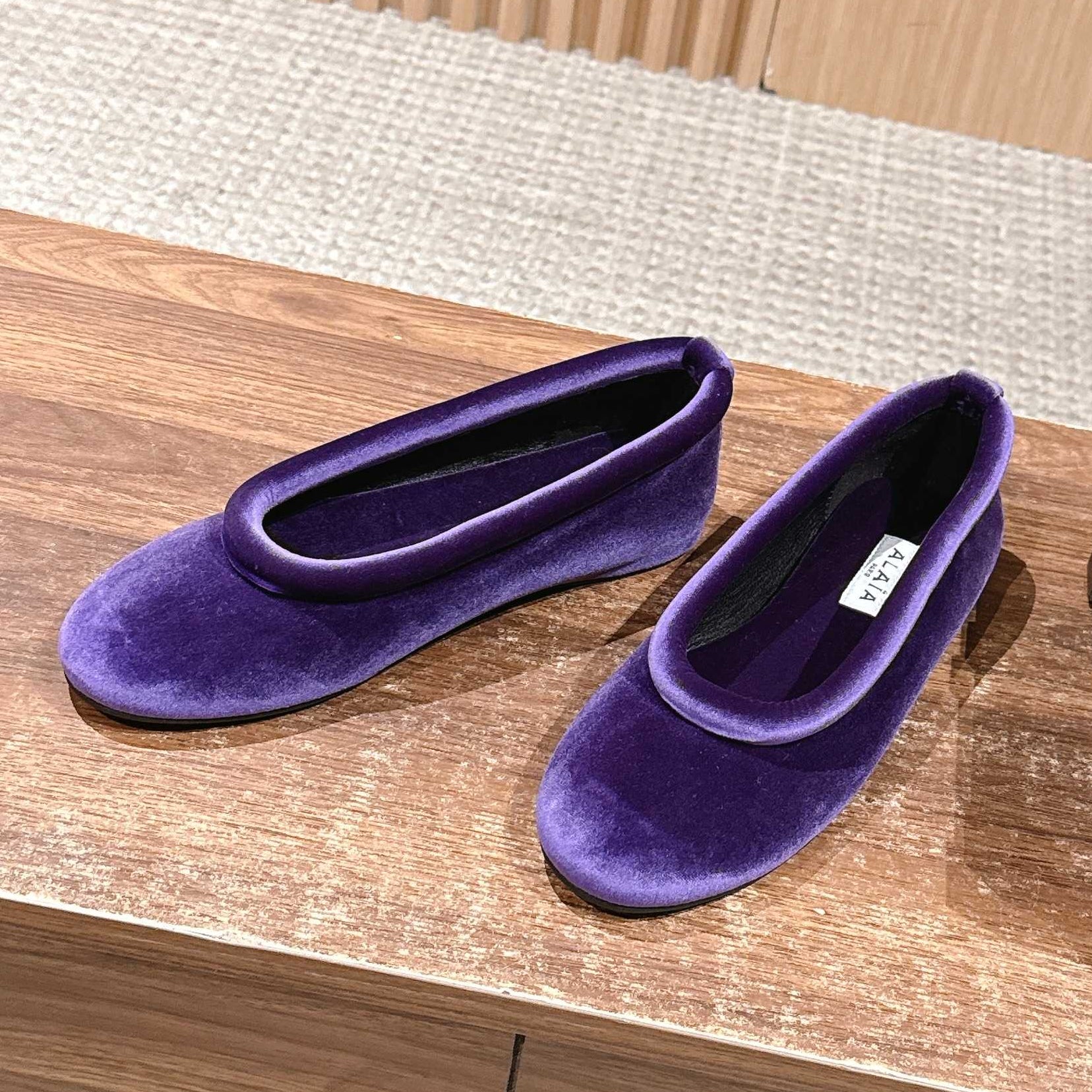 Alaia 2025 Ballet Flat Purple Velvet 553859